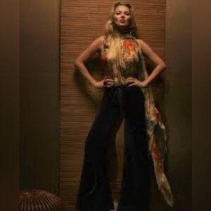 Zara Navy Blue Velvet Lace-Up Wide-Leg Pants NWT X Kate Moss Size Small❣️